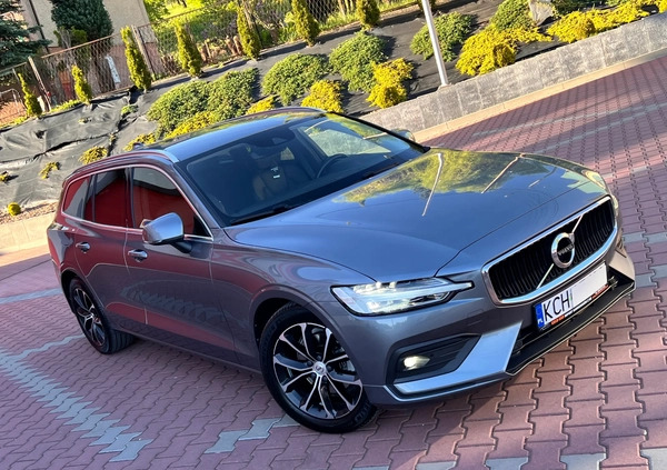 Volvo V60 cena 87900 przebieg: 183642, rok produkcji 2020 z Marki małe 631